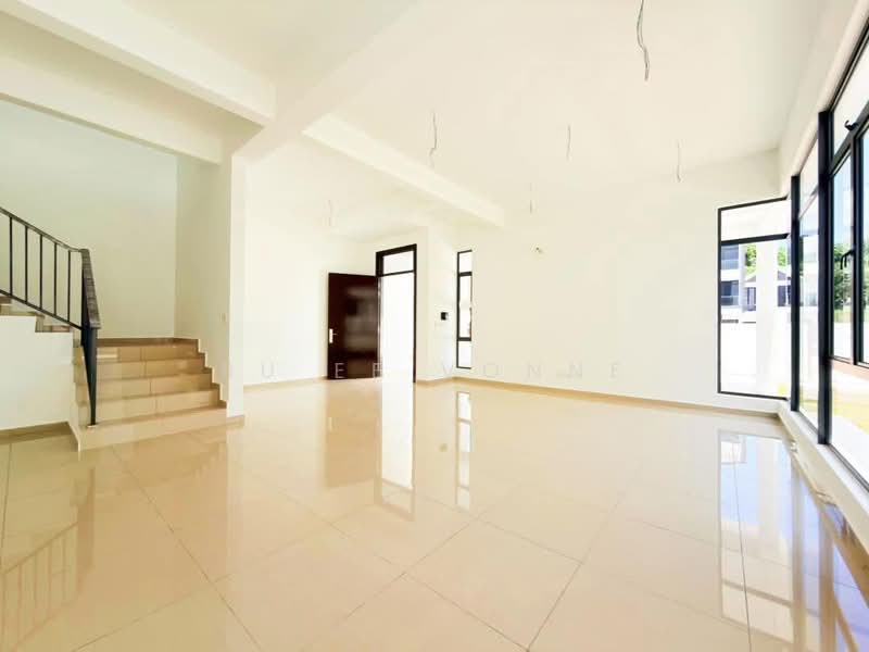 Cluster House for Sale in Horizon Hills (Iskandar Puteri (Nusajaya)) - Bu Ee Vonne - Living Room - PropertyGuru.com.my