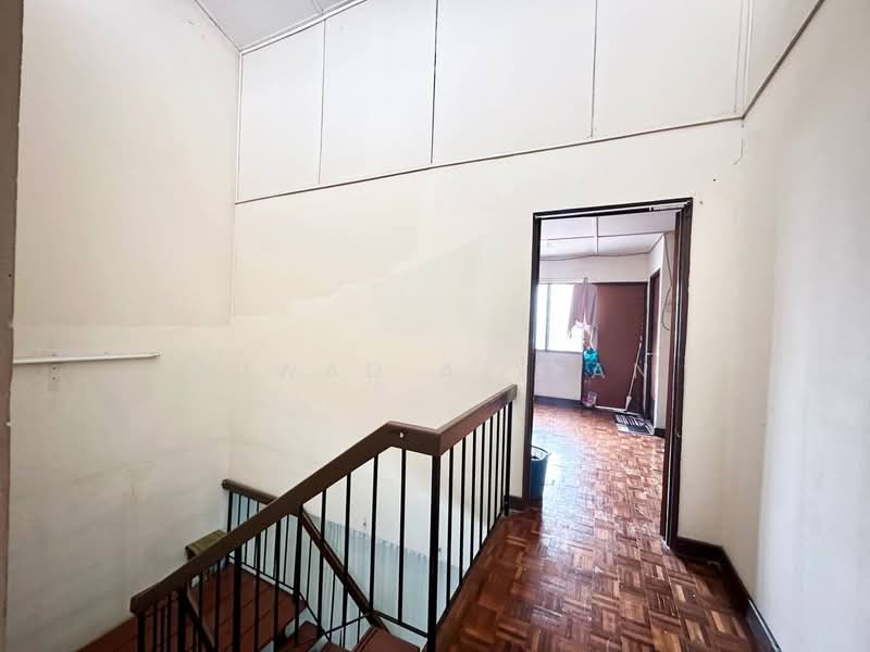 2-storey Terraced House for Sale in Taman Sri Putra (Banting) - Ajwad Azizan - Corridor - PropertyGuru.com.my