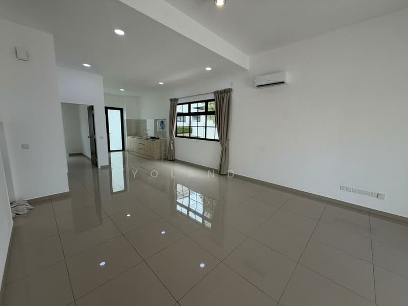 Attleborough / Tate Bilston 22'x65' @ Eco Botanic untuk Untuk Disewa - RM 4,000 /bulan, Mac 2026 - Living Room - PropertyGuru.com.my