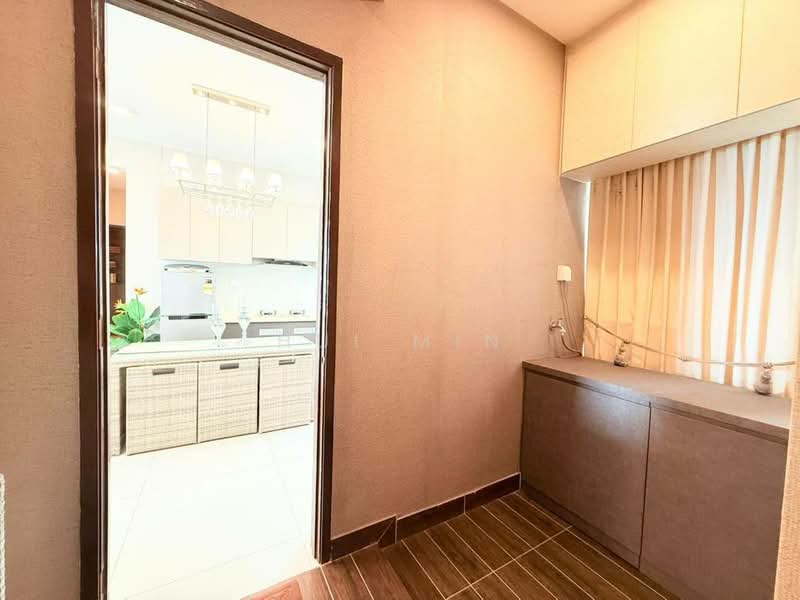 Royal Strand @ Country Garden Danga Bay untuk Untuk Disewa - RM 3,000 /bulan, Mac 2026 - Kitchen - PropertyGuru.com.my