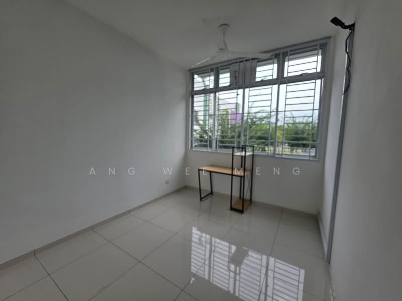 2-storey Terraced House for Rent in Taman Mount Austin (Tebrau) - Ang Wee Meng - Interior - PropertyGuru.com.my
