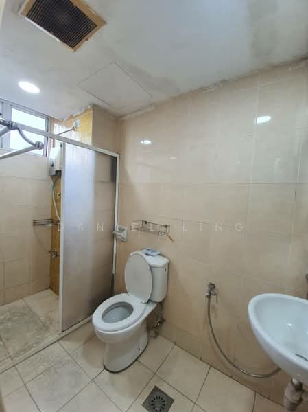 Pulai View untuk Untuk Disewa - RM 2,000 /bulan, Mac 2026 - Bathroom - PropertyGuru.com.my