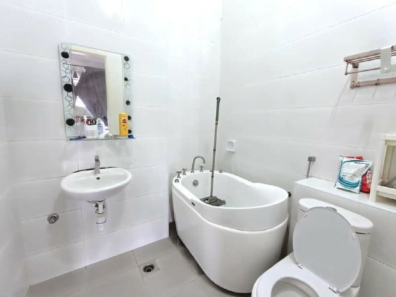 Eco Summer untuk Untuk Dijual - RM 1,250,000, Mac 2026 - Bathroom - PropertyGuru.com.my