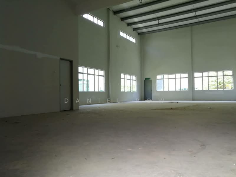 Semi-D Factory for Rent in Ayer Keroh (Melaka) - Daniel Pow - Interior - PropertyGuru.com.my