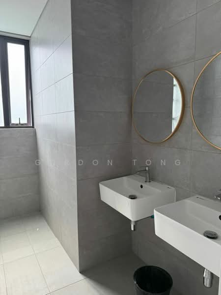 Servis Apartment untuk Disewa di Cubic Botanical - Gordon Tong - Bathroom - PropertyGuru.com.my