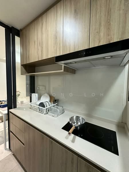 Suasana @ Utropolis untuk Untuk Disewa - RM 1,800 /bulan, Mac 2026 - Kitchen - PropertyGuru.com.my