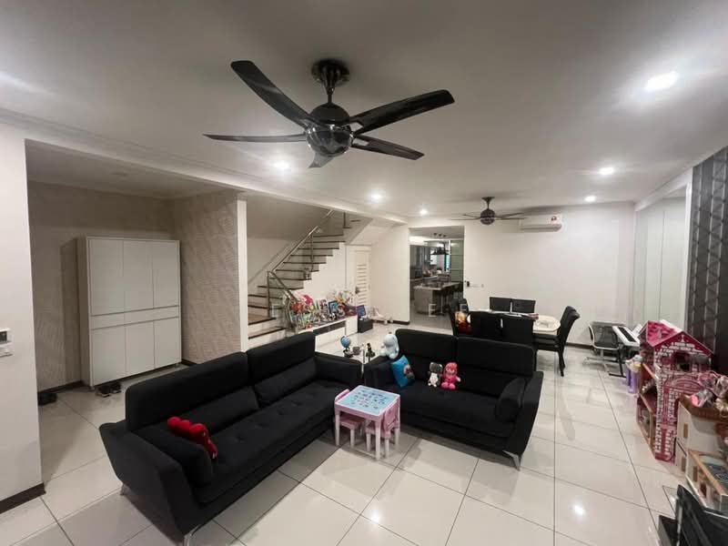Setia Alam untuk Untuk Dijual - RM 1,180,000, Mac 2026 - Living Room - PropertyGuru.com.my