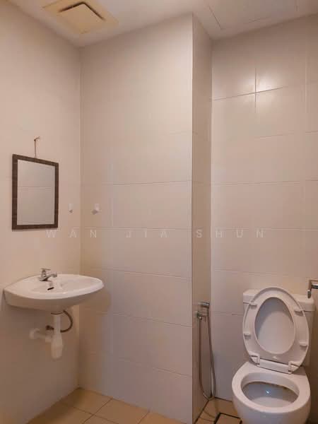 Pacific 63 untuk Untuk Disewa - RM 2,399 /bulan, Mac 2026 - Bathroom - PropertyGuru.com.my