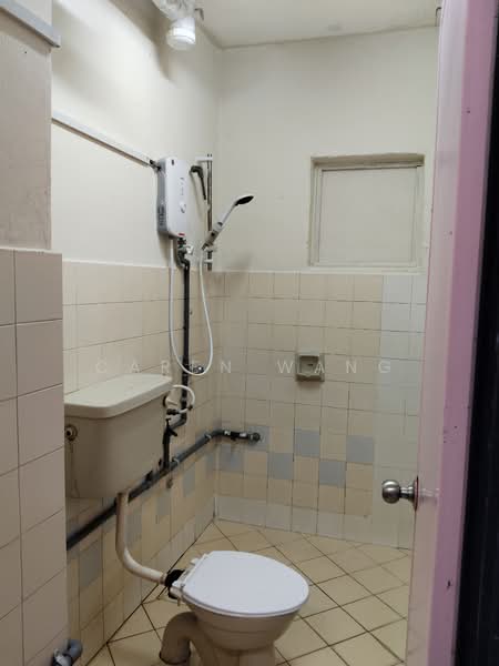 Condominium for Sale at Menara Alpha - Caren Wang - Bathroom - PropertyGuru.com.my