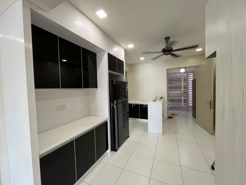 Elit Heights @ Bayan City untuk Untuk Disewa - RM 2,700 /bulan, Mac 2026 - Kitchen - PropertyGuru.com.my