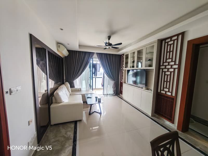 Service Residence for Sale at R&F Princess Cove Phase 1 - Ginnie Lau - Living Room - PropertyGuru.com.my