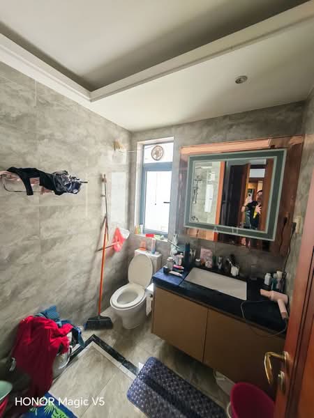 Service Residence for Sale at R&F Princess Cove Phase 1 - Ginnie Lau - Bathroom - PropertyGuru.com.my