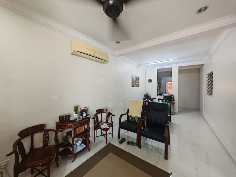 Jalan Makyong Bandar Bukit Raja untuk Untuk Dijual - RM 490,000, Apr 2026 - Living Room - PropertyGuru.com.my