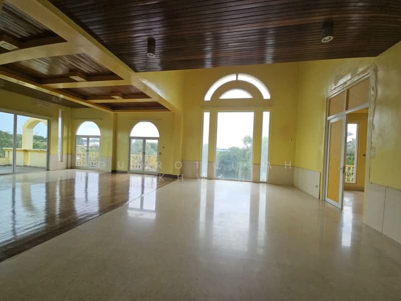 Bungalow for Sale in Country Heights (Kajang) - Gudrotullah Ikhwan - Living Room - PropertyGuru.com.my