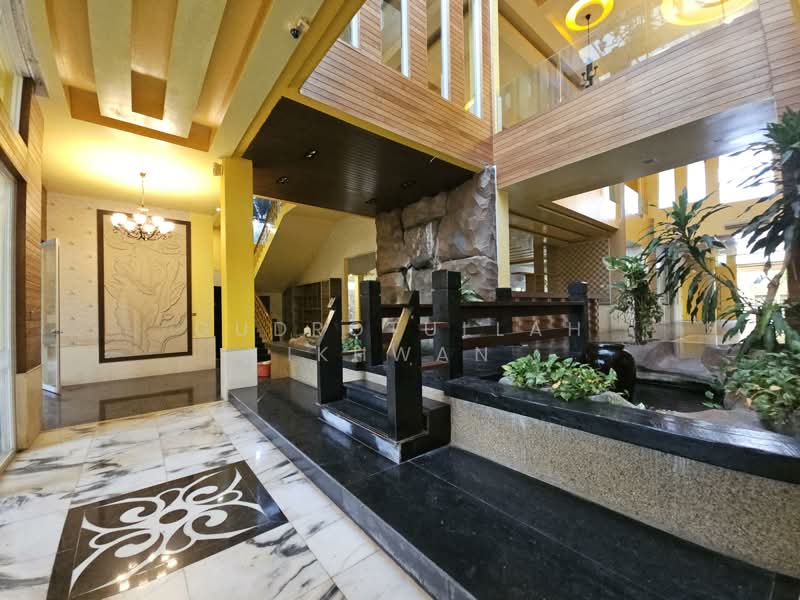 Bungalow for Sale in Country Heights (Kajang) - Gudrotullah Ikhwan - Entrance - PropertyGuru.com.my