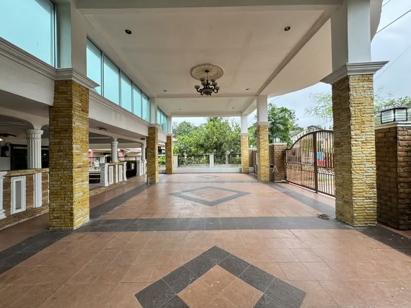 Semi-Detached House for Sale in Seksyen 3 (Bangi) - Gudrotullah Ikhwan - Exterior - PropertyGuru.com.my