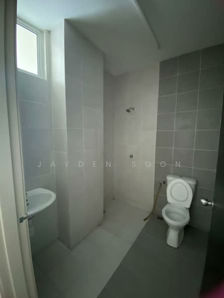 Semi-Detached House for Rent in Hijauan Hills (Simpang Ampat) - Jayden Soon - Bathroom - PropertyGuru.com.my
