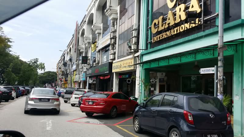 Shop / Office for Sale in BANDAR PUCHONG JAYA (Puchong) - FC Wong - Exterior - PropertyGuru.com.my