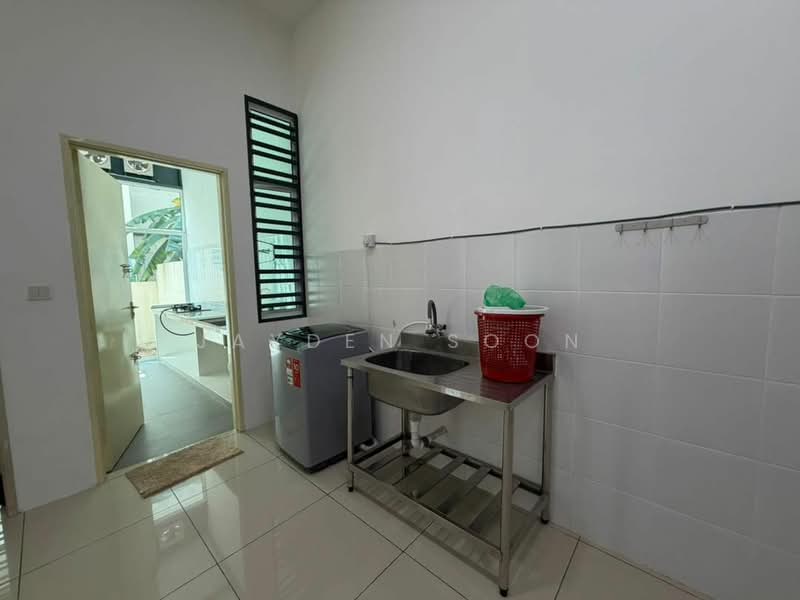 Semi-Detached House for Rent in Hijauan Hills (Simpang Ampat) - Jayden Soon - Interior - PropertyGuru.com.my