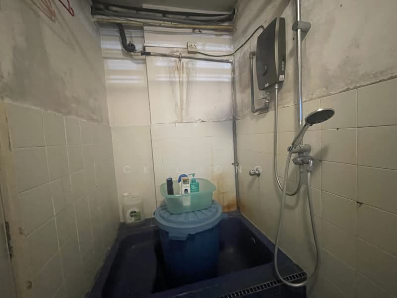 Condominium for Sale at O.G. Heights - CK Chong - Bathroom - PropertyGuru.com.my