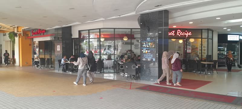 For Sale - Amcorp Mall