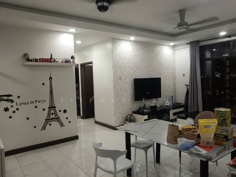 Service Residence for Rent at Diamond Residences - Tiffany Tan - Living Room - PropertyGuru.com.my