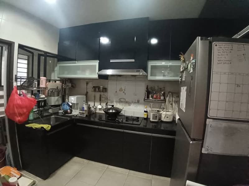 Service Residence for Rent at Diamond Residences - Tiffany Tan - Kitchen - PropertyGuru.com.my
