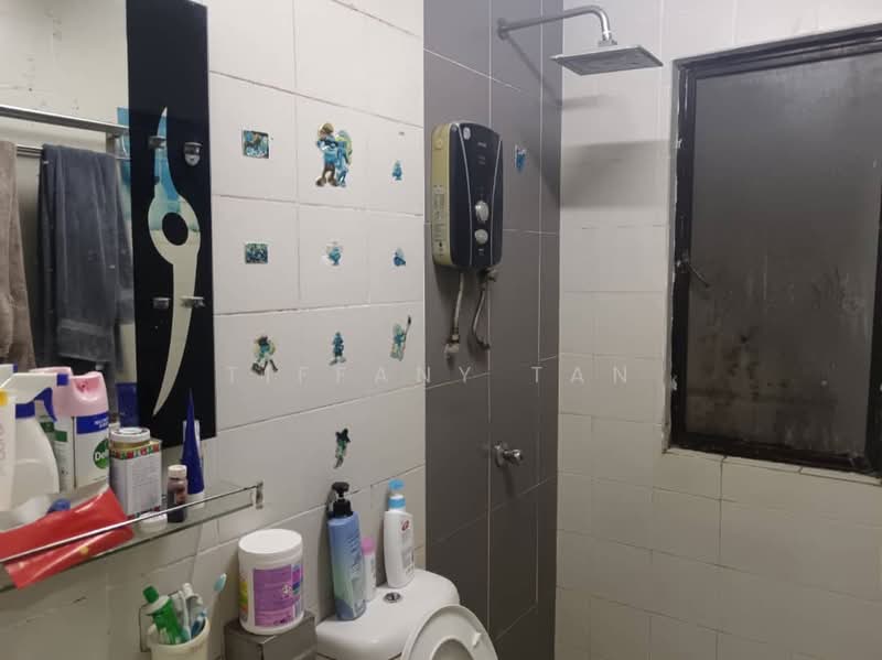 Service Residence for Rent at Diamond Residences - Tiffany Tan - Bathroom - PropertyGuru.com.my
