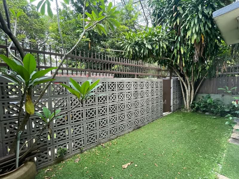 3-storey Terraced House for Sale in Jalil Sutera (Bukit Jalil) - Chang Siew Moy - Garden - PropertyGuru.com.my