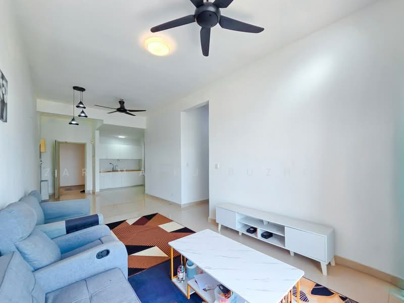 Condominium for Sale at Skyvilla @ D'Island - Zarema Kulbuzheva - Living Room - PropertyGuru.com.my