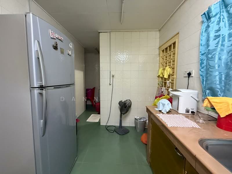 Taman Kancing Jaya untuk Untuk Dijual - RM 330,000, Mac 2026 - Kitchen - PropertyGuru.com.my