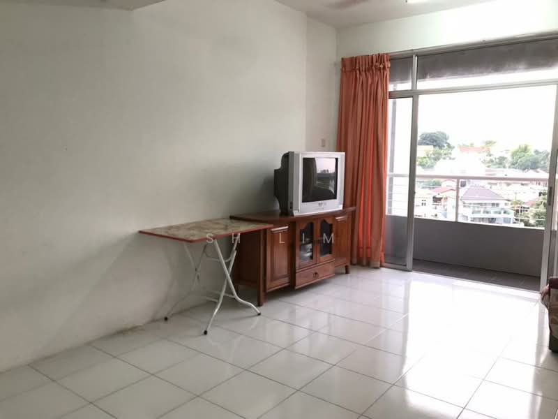 The Pulse Condominium untuk Untuk Dijual - RM 350,000, Mac 2026 - Living Room - PropertyGuru.com.my