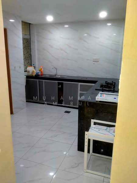 Pangsapuri Seri Mawar untuk Untuk Disewa - RM 998 /bulan, Mac 2026 - Kitchen - PropertyGuru.com.my