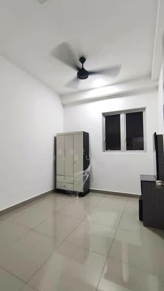 Service Residence for Sale at SkyLake Residence - Zarema Kulbuzheva - Interior - PropertyGuru.com.my