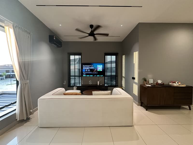 EMBER @ Eco Ardence untuk Untuk Disewa - RM 4,200 /bulan, Mac 2026 - Living Room - PropertyGuru.com.my