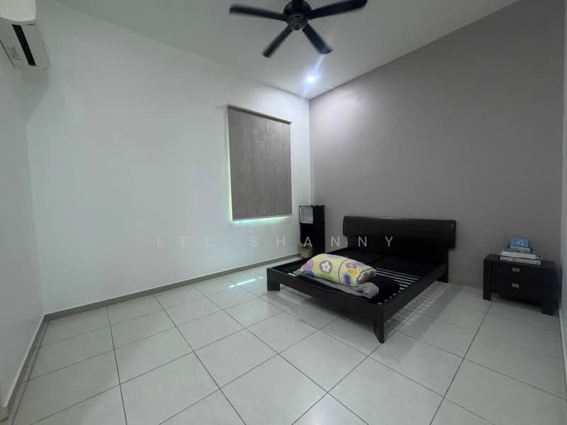 3-storey Terraced House for Sale in Taman Merbau Indah (Butterworth) - Lee Shanny - PropertyGuru.com.my