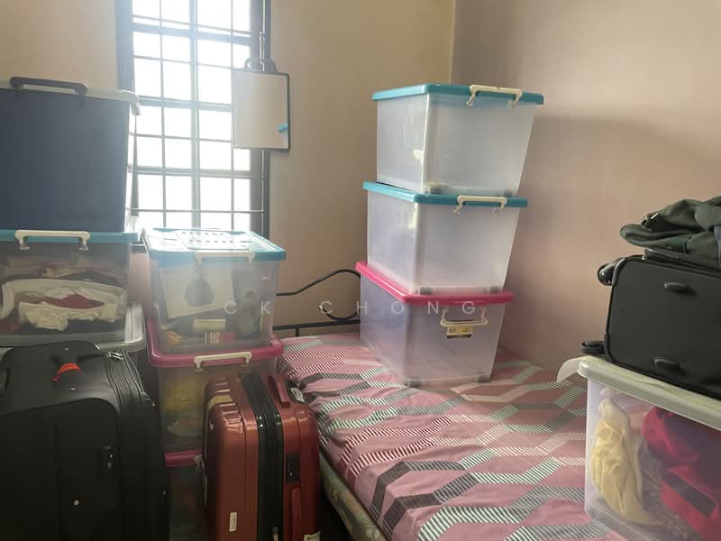 Condominium for Sale at Putra Indah Condominium - CK Chong - Bedroom - PropertyGuru.com.my