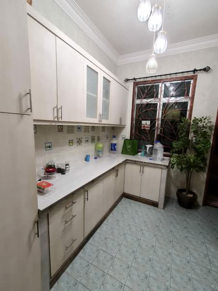 Semi-Detached House for Sale in Bandar Putra (Kulai) - Wallace Ang - Kitchen - PropertyGuru.com.my