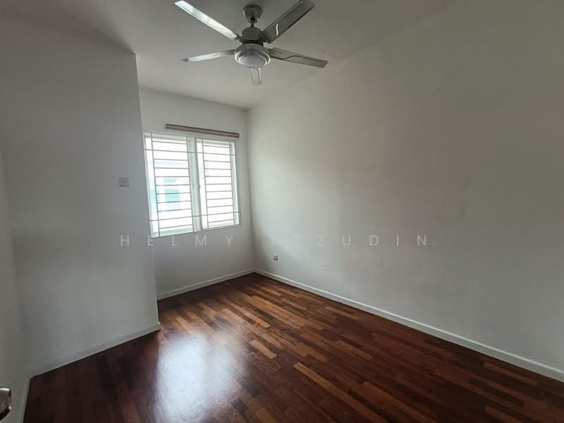 2-storey Terraced House for Sale in Taman Puchong Prima (Puchong) - HELMY IZZUDIN - Bedroom - PropertyGuru.com.my