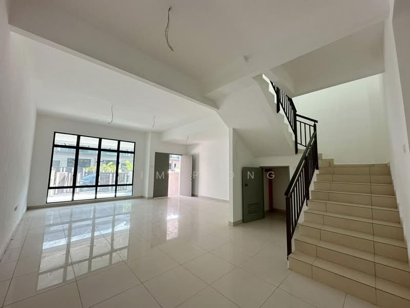 2-storey Terraced House for Sale in Melaka City (Melaka) - Tim Piong - Living Room - PropertyGuru.com.my