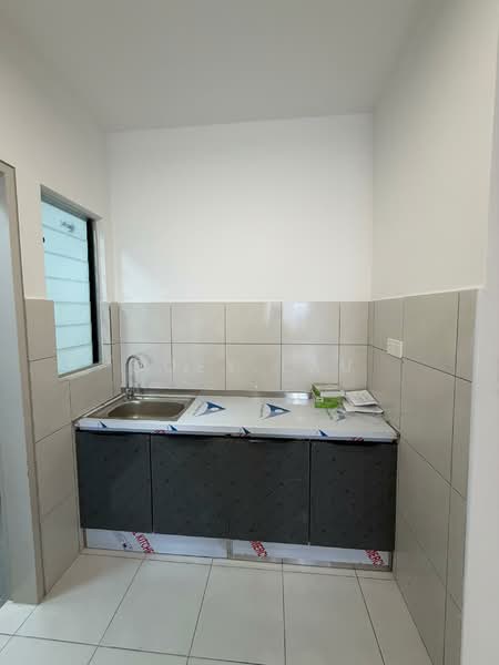 Residensi Riamas untuk Untuk Disewa - RM 1,450 /bulan, Mac 2026 - Kitchen - PropertyGuru.com.my