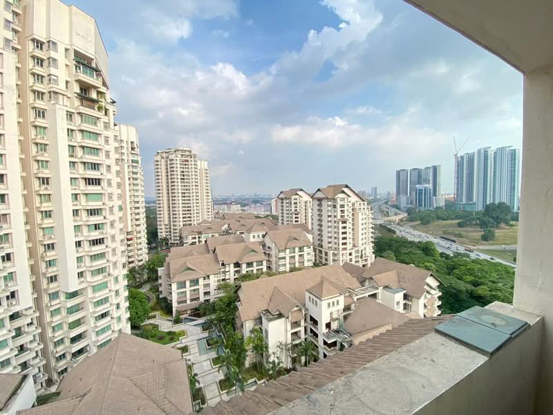 Riana Green Condominium untuk Untuk Dijual - RM 550,000, Mac 2026 - Exterior - PropertyGuru.com.my