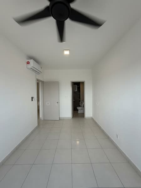 Residensi Riamas untuk Untuk Disewa - RM 1,400 /bulan, Mac 2026 - Interior - PropertyGuru.com.my