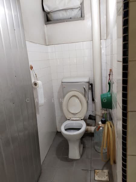 Taman Sri Sentosa untuk Untuk Dijual - RM 220,000, Mac 2026 - Bathroom - PropertyGuru.com.my