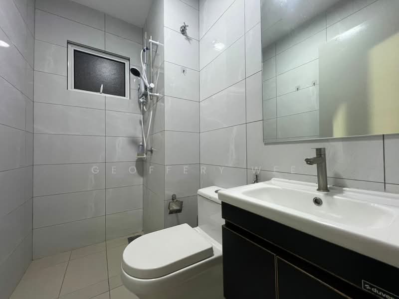Service Residence for Rent at Amber Cove - Geoffery Wee - Bathroom - PropertyGuru.com.my