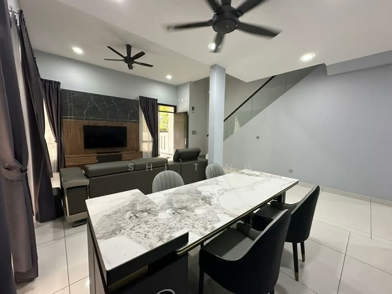 Horizon Hills untuk Untuk Dijual - RM 1,600,000, Mac 2026 - Living Room - PropertyGuru.com.my