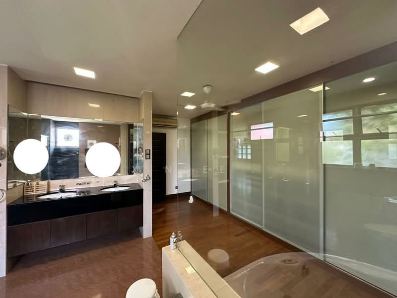 Bungalow for Sale in Pulau Tikus (George Town) - Xinnee . - Bathroom - PropertyGuru.com.my