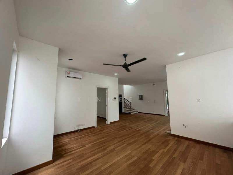 Triple Storey Bungalow York Residence untuk Untuk Dijual - RM 5,000,000, Mac 2026 - Living Room - PropertyGuru.com.my