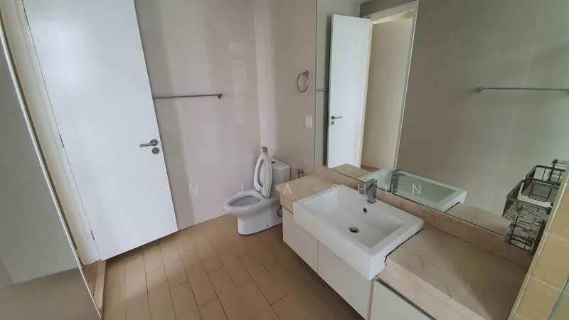 Camellia Serviced Suites untuk Untuk Disewa - RM 4,499 /bulan, Mac 2026 - Bathroom - PropertyGuru.com.my