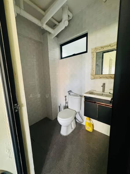 Tasik Heights Apartment untuk Untuk Disewa - RM 1,500 /bulan, Mac 2026 - Bathroom - PropertyGuru.com.my